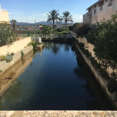 Studio Bord De Hyeres