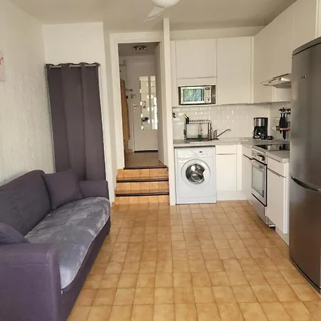 Studio Bord De Apartment